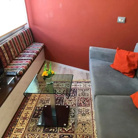 Arber's Appartement Pogradec